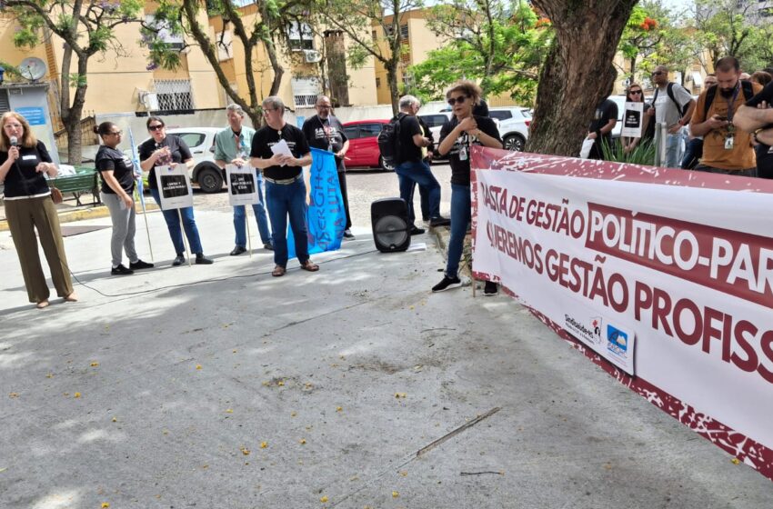  Secretaria do SUS do SindisprevRS participa de Assembleia no GHC